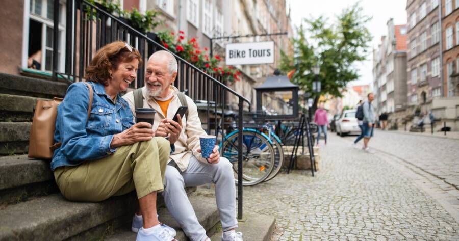 The Transition to Retirement: How to Shift from Saving to Spending Wisely