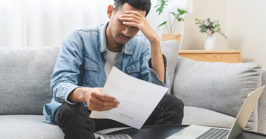 What to Do When You Can’t Make a Payment: Damage Control for Tight Months