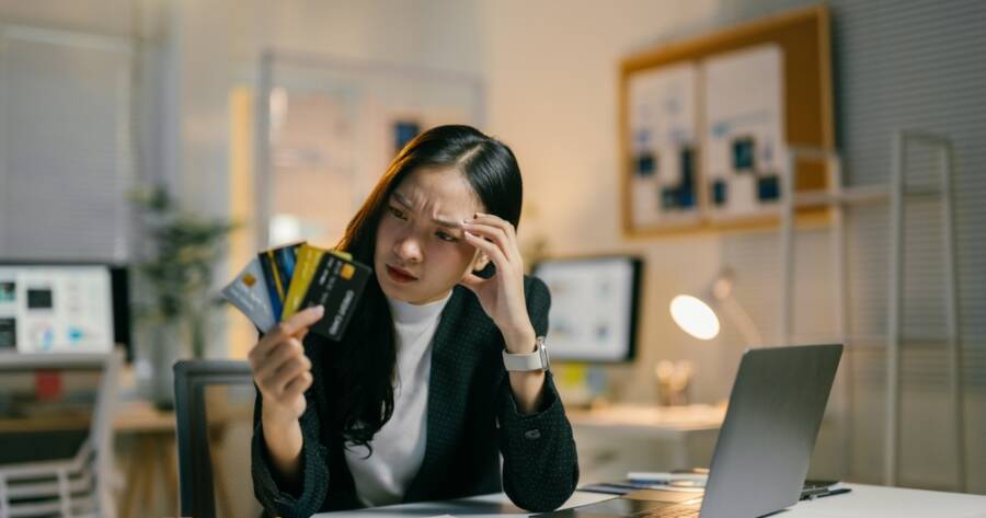 Is Debt Consolidation Right for You? The Pros, Cons, and Red Flags